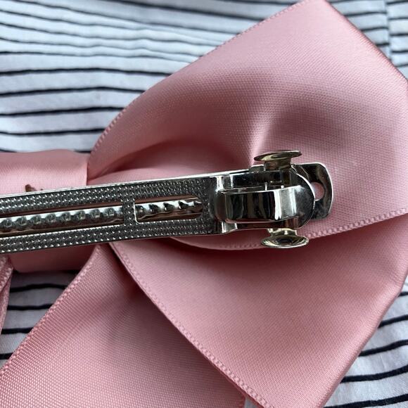 Pink satin bow, balletcore girly coquette cottage lolita nymphette angel - Picture 6 of 6